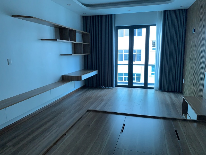 BÁN NHÀ ĐỘC LẬP 5 TẦNG – CẦU THANG MÁY – VỊ TRÍ ĐẮC ĐỊA TẠI LÊ HỒNG PHONG, HẢI PHÒNG 